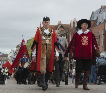 SK Parade in Newbury with Mayor May 2011