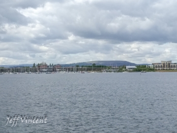 The Garth from Cardiff Barrage