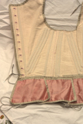 stays-back-and-side-inside-view
